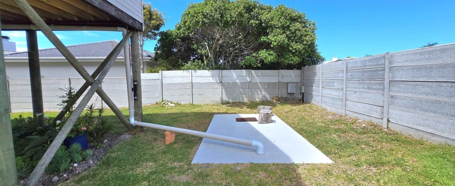 2 Bedroom Property for Sale in Franskraal Western Cape
